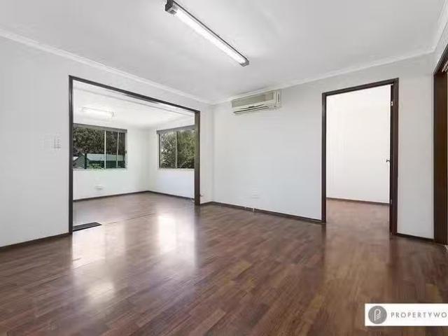 Cheap 25 Parkland Court, Eagleby, QLD 4207