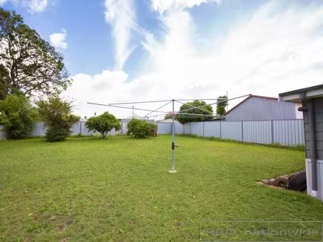 Nice 25 Thomas Street, TELARAH House for rent Listed by Renta.