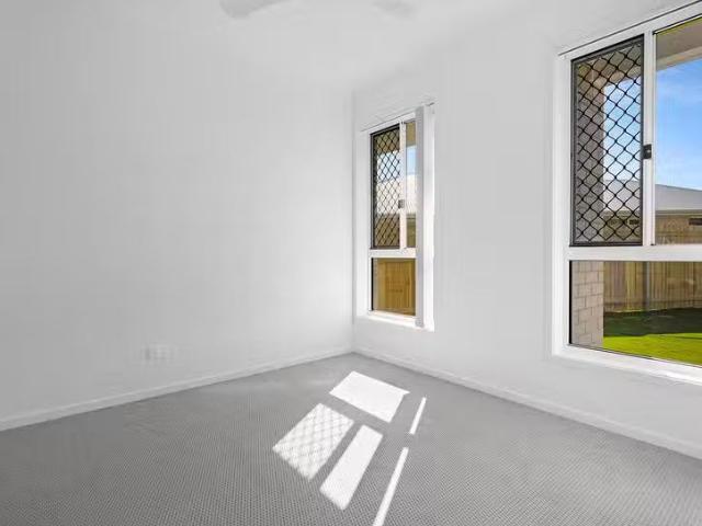 For Rent! 2/65 Indigo Way, Kawungan, QLD 4655