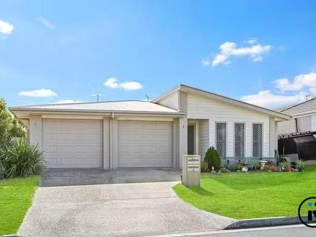 For Rent! 2/68 Milbrook Crescent, Pimpama, QLD 4209