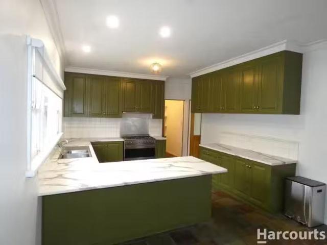 New 26 Albert Street, HORSHAM, VIC 3400 House for Rent
