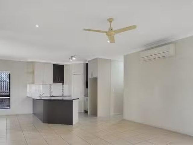 Nice 26 Dartmouth Close, Clinton, QLD 4680