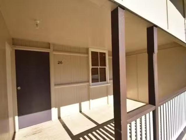 Deal! 26 Swallow Court, Newtown, QLD 4350