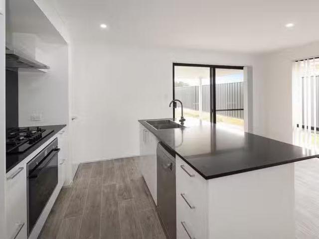 For Rent! 27 Abelia Avenue, Margaret River, WA 6285