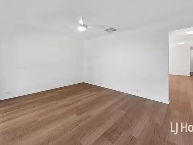 Rental! 27 Grosvenor Place, Wynn Vale, SA 5127