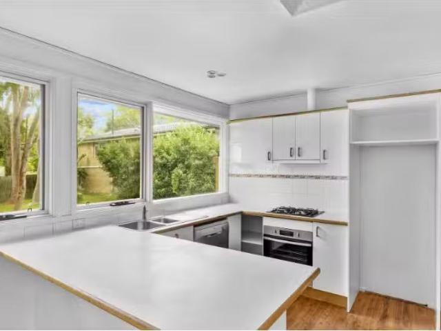 For Rent! 27 Derwent Street, Wheeler Heights House for rent L.