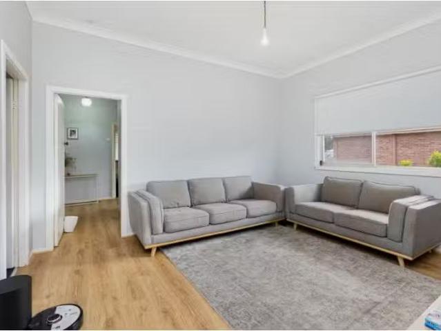 New 27 Fourth Street, Weston House for rent Listed by Adrienn.
