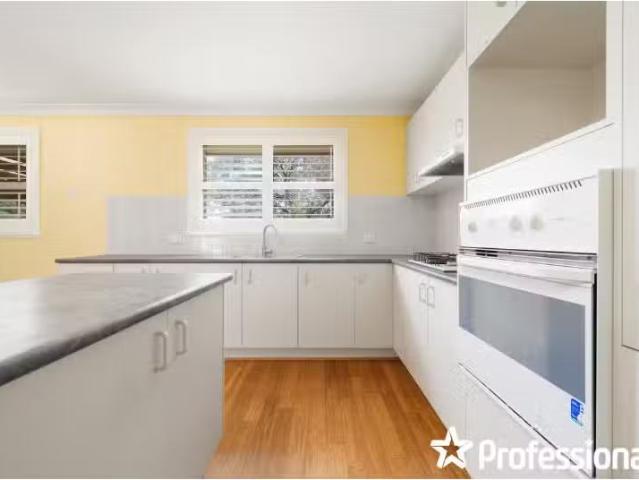 Rental! 27 Kurumben Place, West Bathurst House for rent Liste.