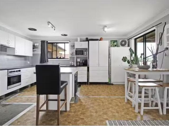 Just in! 27 O'Halloran Ave, SINGLETON House for rent Listed b.