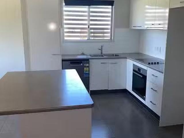 New 27 Logan Street, North Booval, QLD 4304