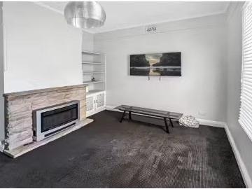 New 27 Laurence Street, Lithgow House for rent Listed by Varu.