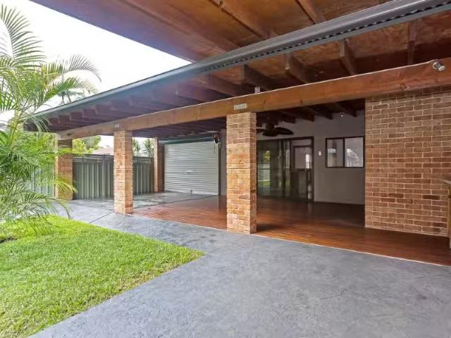 New 27 Venetia Avenue, Blackalls Park House for rent Listed b.