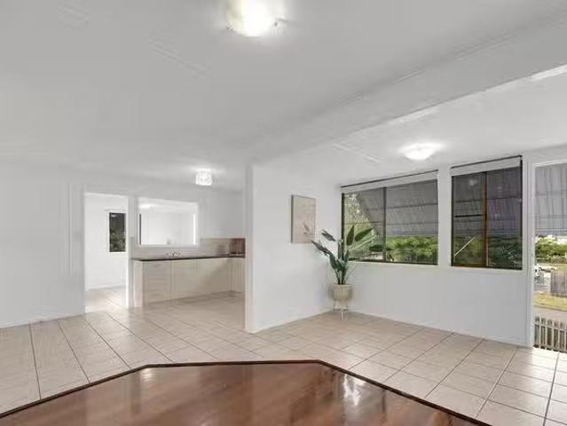 New 28 Garden Street, West Gladstone, QLD 4680