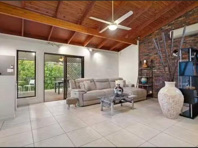 Cheap 28 Kirikee Street, Ferny Grove, QLD 4055