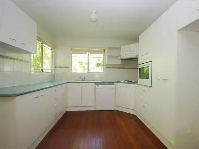 New 28 Ivymount Street, Nathan, QLD 4111