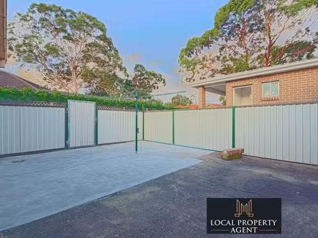 New 28 Monie Avenue, East Hills, NSW 2213