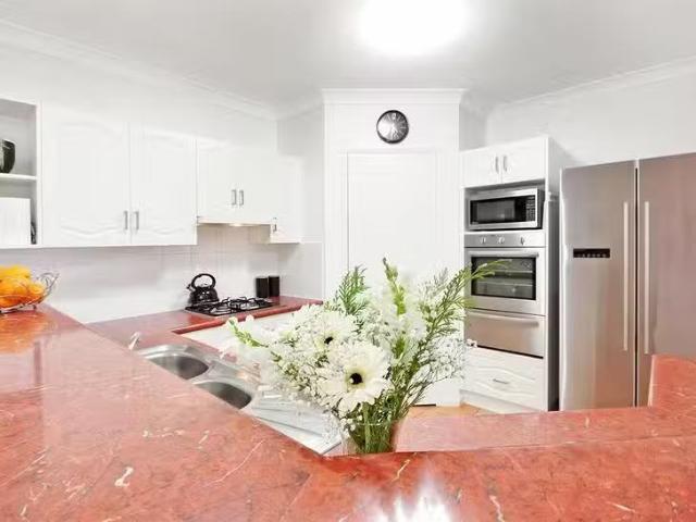 Nice /28 Meander Close, Brinsmead, QLD 4870