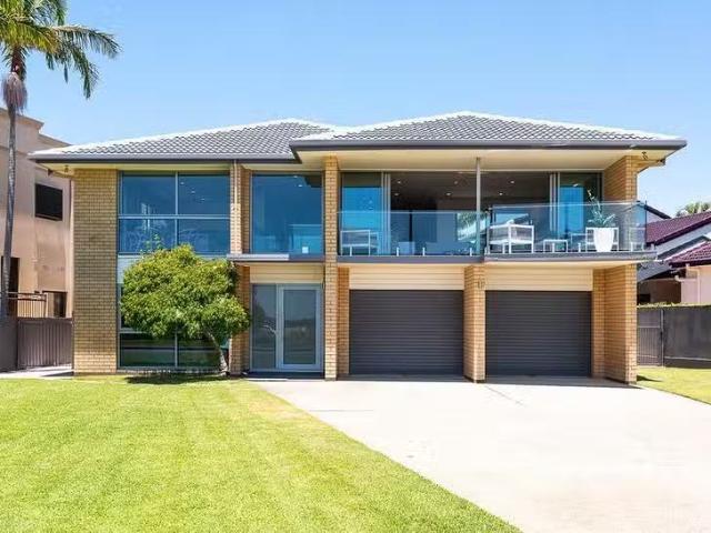 Just in! 28 Shearwater Esplanade, Runaway Bay, QLD 4216