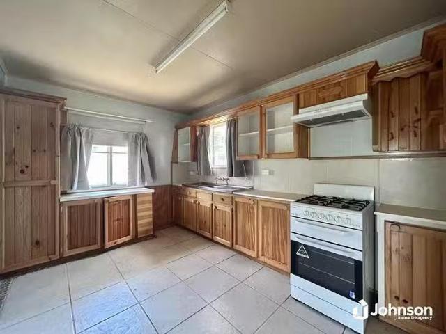 Rental! 28 Wentworth Street, Leichhardt, QLD 4305