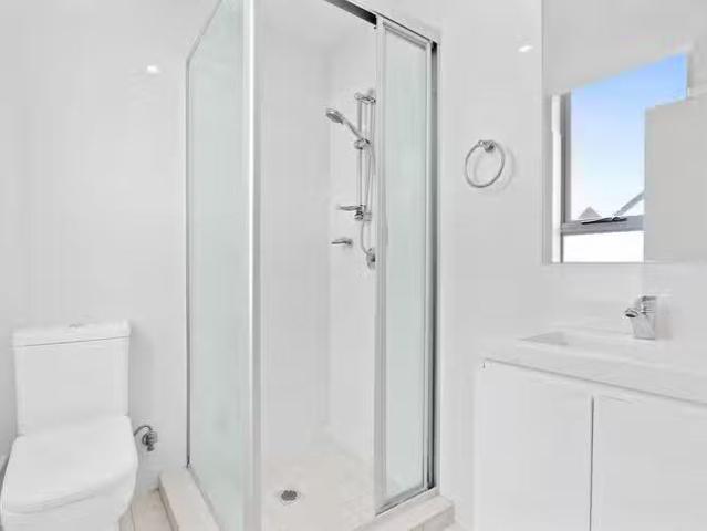 Charming 28A/108 James Ruse Drive, Rosehill, NSW 2142