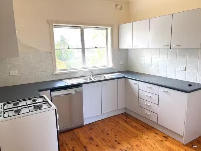 New 298 Highview Crescent, Lavington House for rent Listed by.