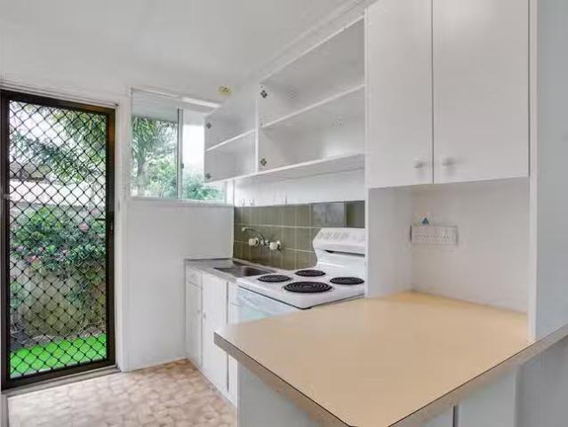 Unique 2/93 Hutton Road, The Entrance North, NSW 2261