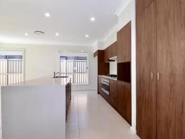 New 29 Kale Road, Spring Farm, NSW 2570