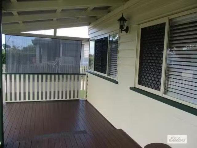 Unique 29 Kent Street, Urangan, QLD 4655