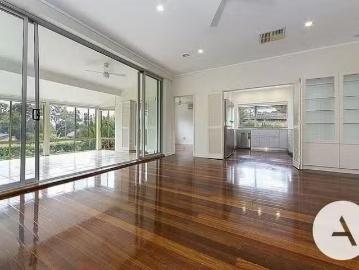 Charming 29 Norman Street, Deakin, ACT 2600
