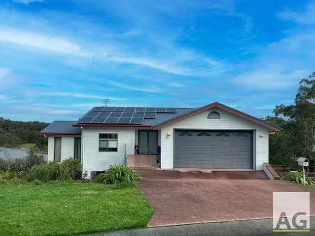 Rental! 2 The Knoll, Tallwoods Village, NSW 2430
