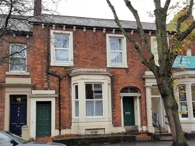 For Rent! 2 BA 4 bedroom town house for rent in Aglionby Stree.