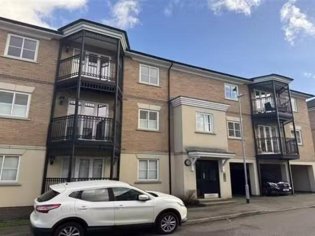 Deal! 2 BA 2 bedroom apartment for rent in Buckingham Road, Ep.