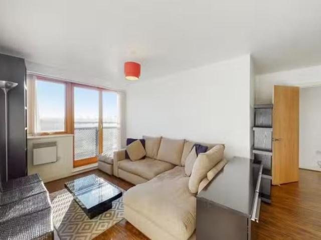 Charming 2 BA 2 bedroom apartment for rent in Leamore Court, M.