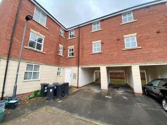Charming 2 BA 2 bedroom apartment for rent in Stapleton, Jelli.