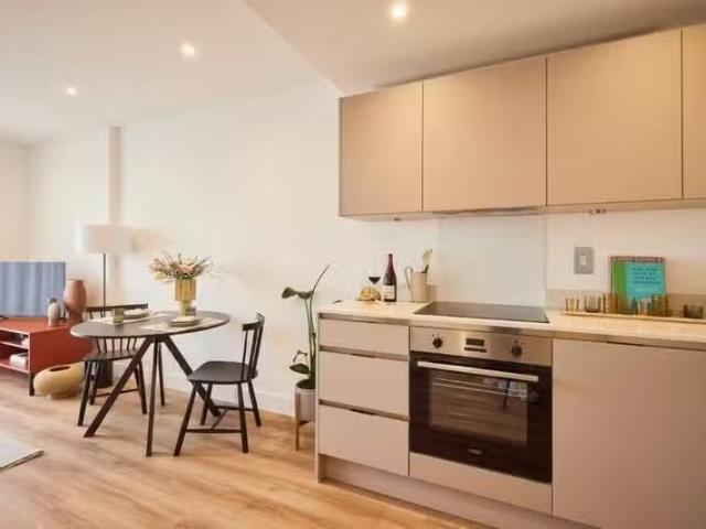 Cheap 2 BA 2 bedroom apartment for rent in The Blossoms, 126.