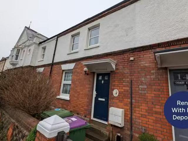Cozy 2 BA 2 bedroom terraced house for rent in Sandgate High S.