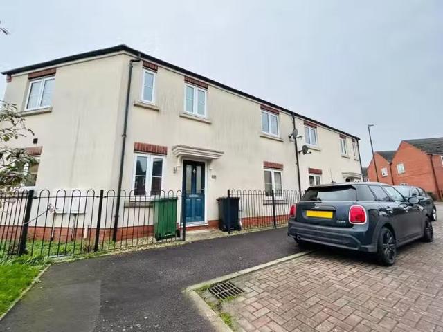 New 2 BA 3 bedroom house for rent in Dixon Close, Redditch, B97