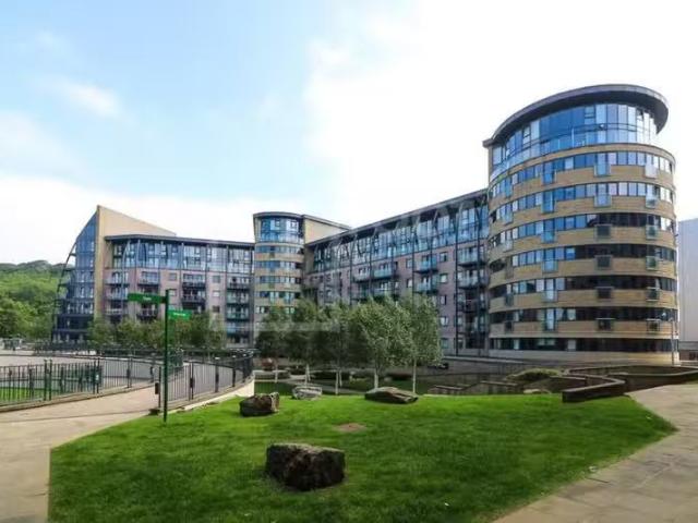 New 2 bedroom apartment for rent in Victoria Mills, Salts Mill.