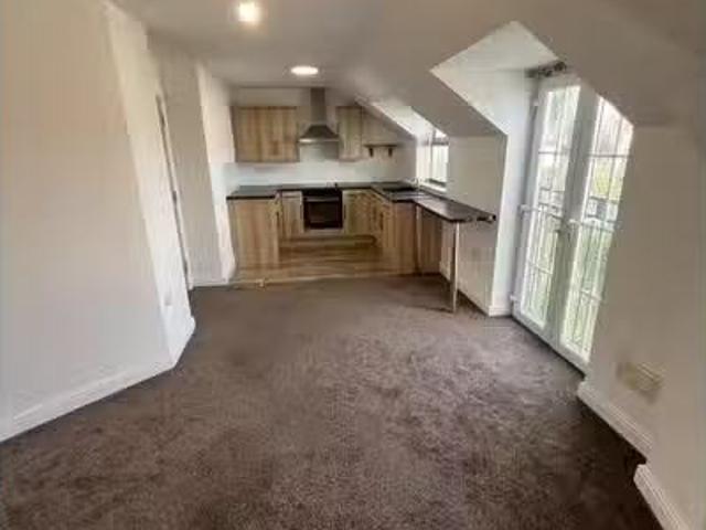 Deal! 2 bedroom apartment for rent in Broadwell Road, Oldbury.