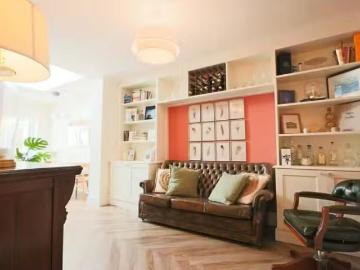 Charming 2 bedroom semi detached house for rent in Pembroke Ro.