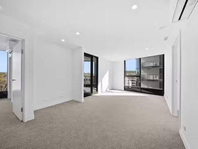 Unique 2 BR 414/6 Furzer Street, Phillip, ACT 2606