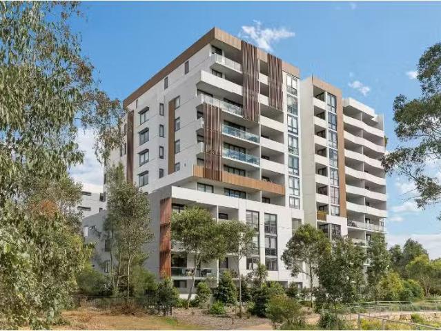Nice 2 BR 416/100 Fairway Drive, Norwest Apartment for rent L.