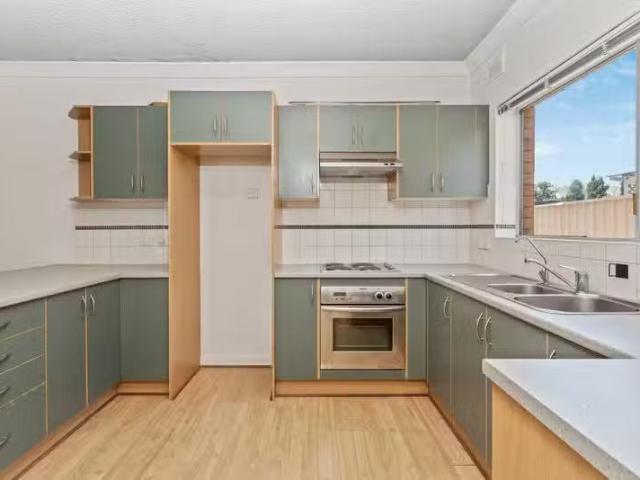 Nice 2 BR 4/26 Ashbrook Avenue, PAYNEHAM, SA 5070 Unit for R.