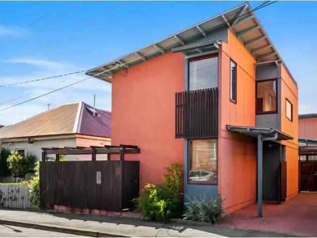 Rental! 2 BR 42 44 George Street, North Hobart Townhouse for r.