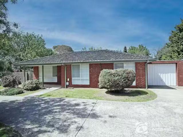 Just in! 2 BR 4/36 38 Clarendon Street, Cranbourne, VIC 3977