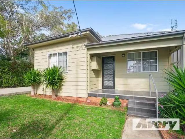 Nice 2 BR 4 Kilaben Road, Kilaben Bay House for rent Listed b.