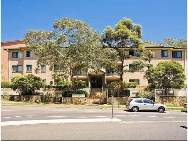 For Rent! 2 BR 5/13 15 Paine Street, Kogarah House for rent L.
