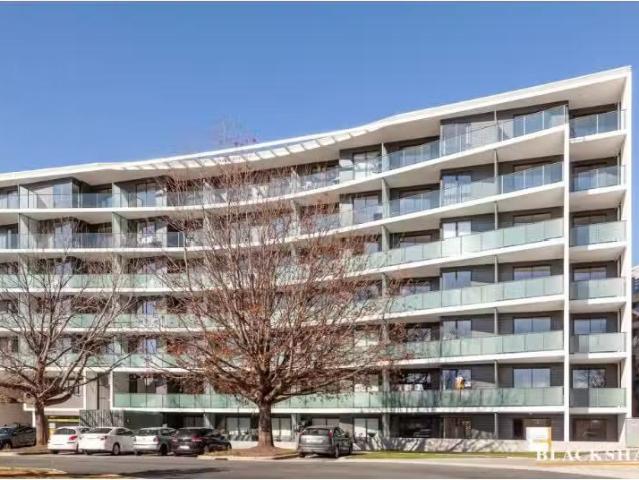 New 2 BR 51/74 Leichhardt Street, Griffith Apartment for rent.