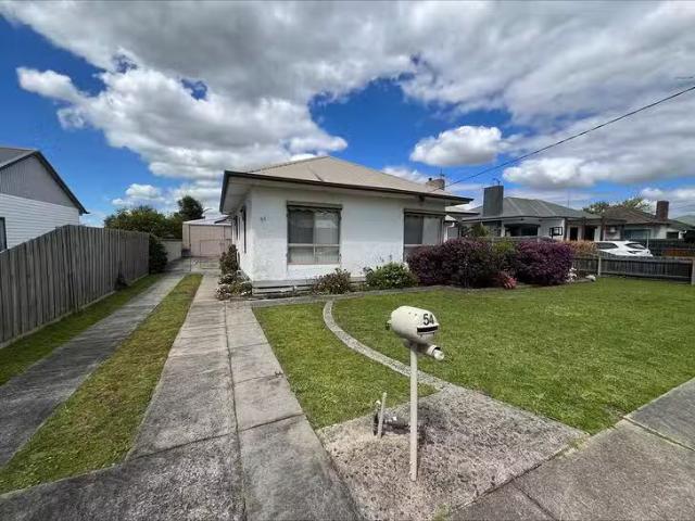 Charming 2 BR 54 Stockdale Road, Traralgon, VIC 3844