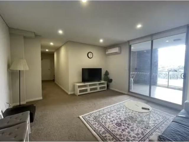 Nice 2 BR 56/280 Merrylands Road, Merrylands Apartment for ren.